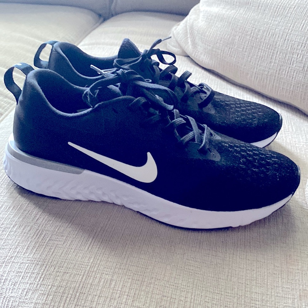 Nike Running Shoes, Size 8.5, Black & White